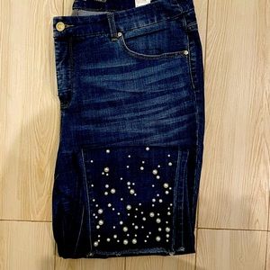 CHICOS straight leg Ankle Jeans